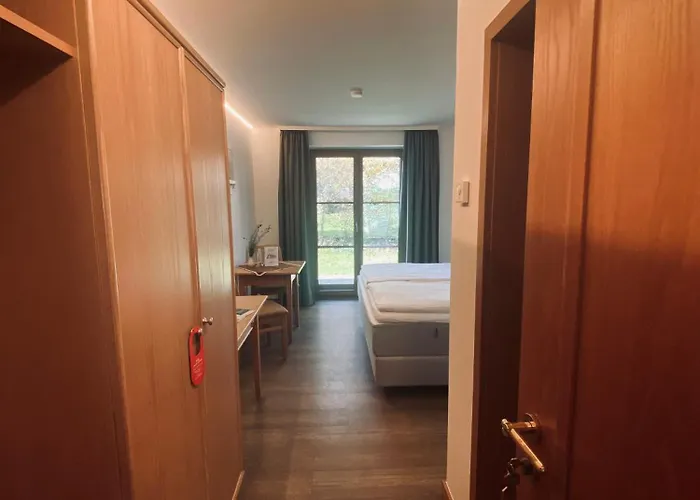 - Alt Fuerstaett Hotel Rosenheim