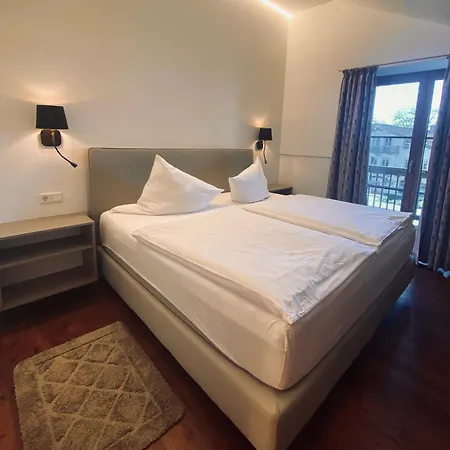 Hotel - Alt Fuerstaett